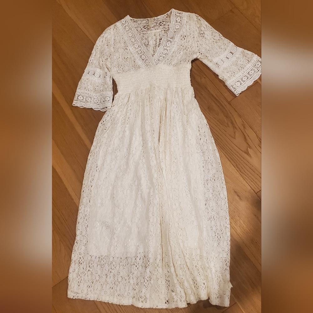 White lace dress